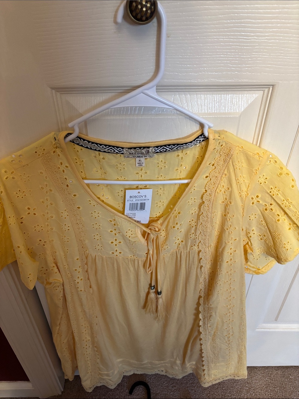 Yellow One World  Eyelet Tie-Front Women's Top XL NWT